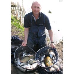 Stewart Bracey bags 54lb 3oz in the final Silver Fish Open of the season
