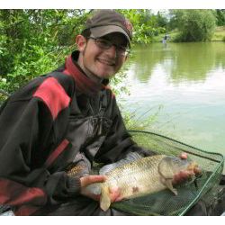 Mavers Pairs - Ian Reynolds with a Carp from Colton Lake